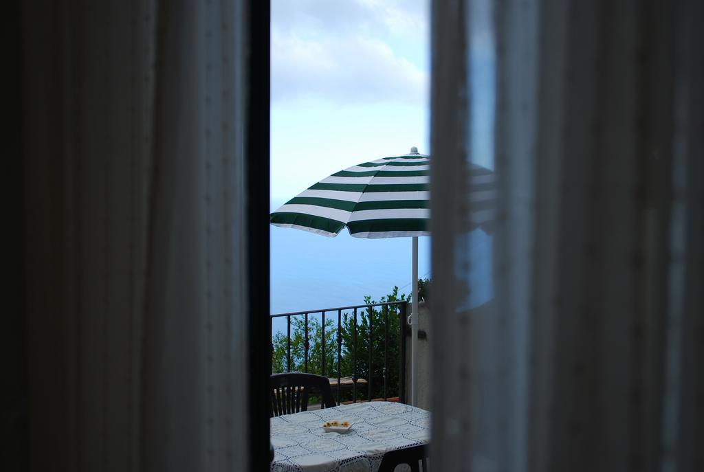 B&B La Selva Santa โปซิตาโน ภายนอก รูปภาพ