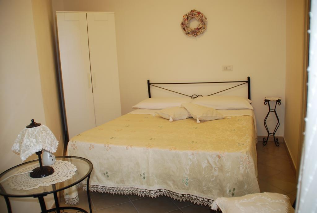B&B La Selva Santa โปซิตาโน ห้อง รูปภาพ
