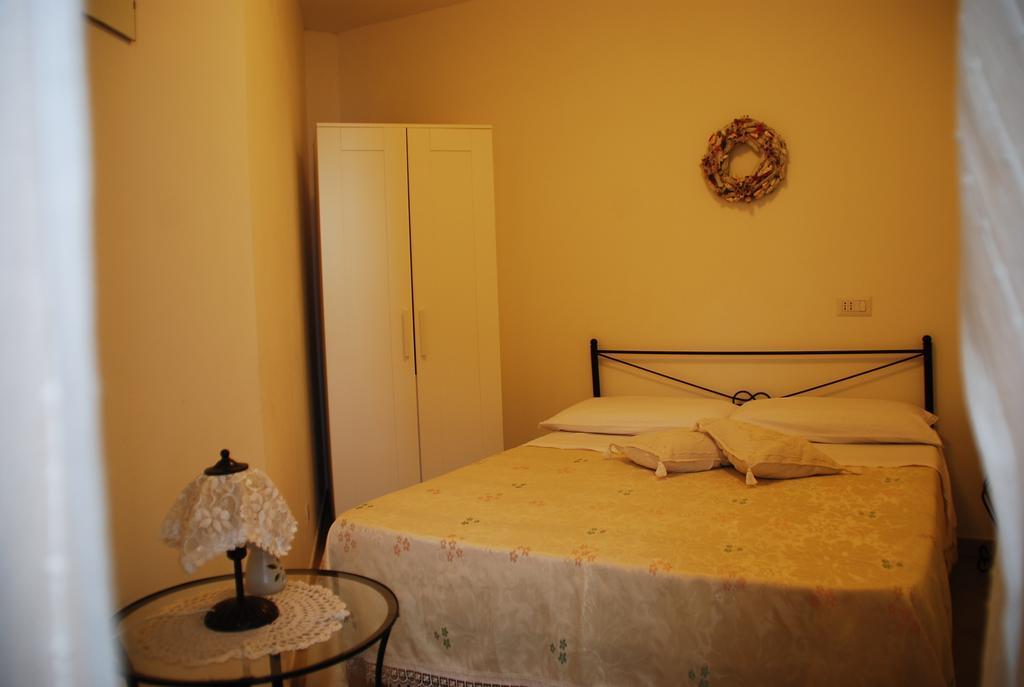 B&B La Selva Santa โปซิตาโน ห้อง รูปภาพ